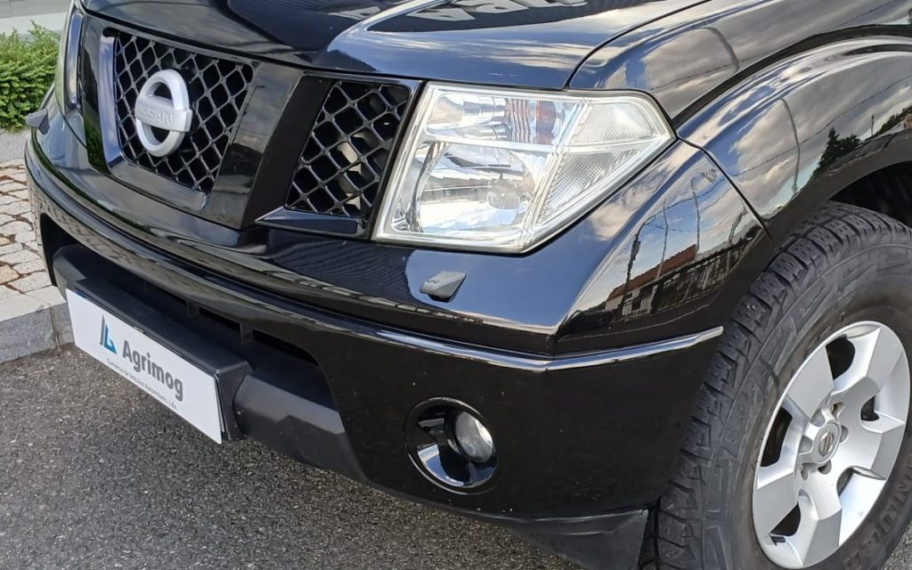 Nissan Navara 2.5 dCi CD LE Auto