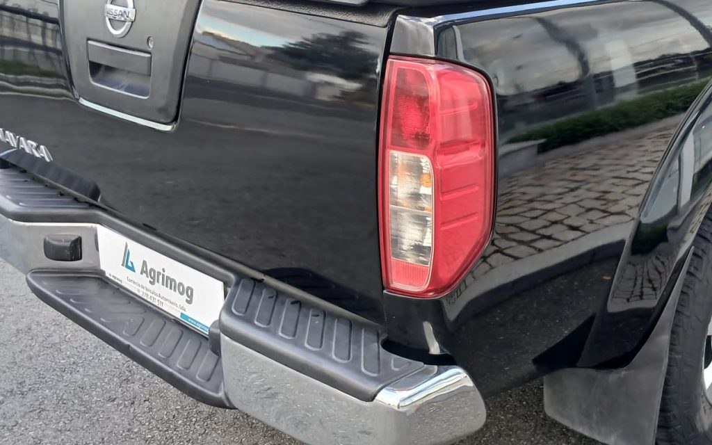 Nissan Navara 2.5 dCi CD LE Auto