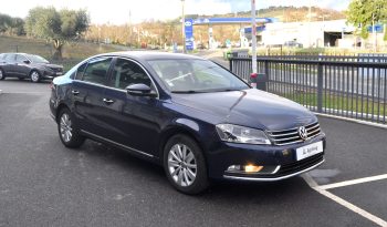 Volkswagen Passat 1.6 TDI Bluemotion Confortline cheio