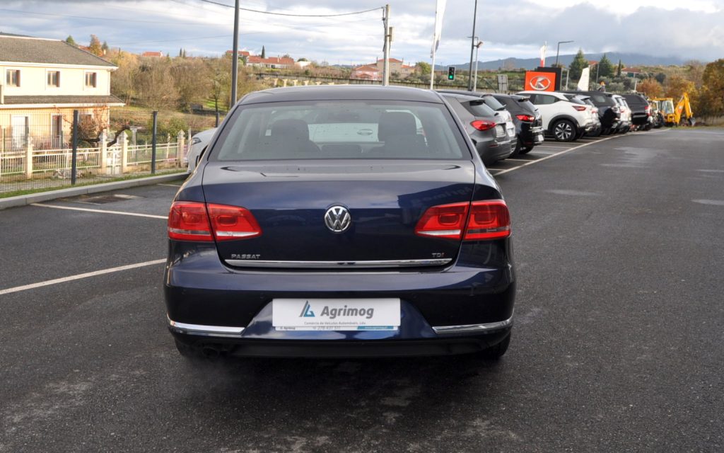 Volkswagen Passat 1.6 TDI Bluemotion Confortline