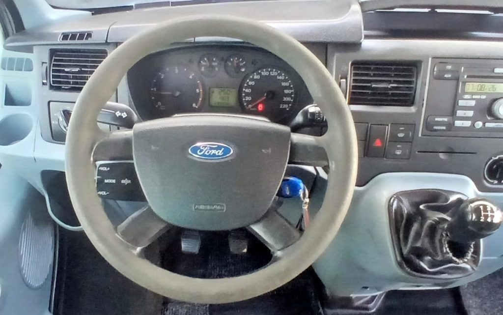 Ford Transit 2.2 TDCI 9 Lugares