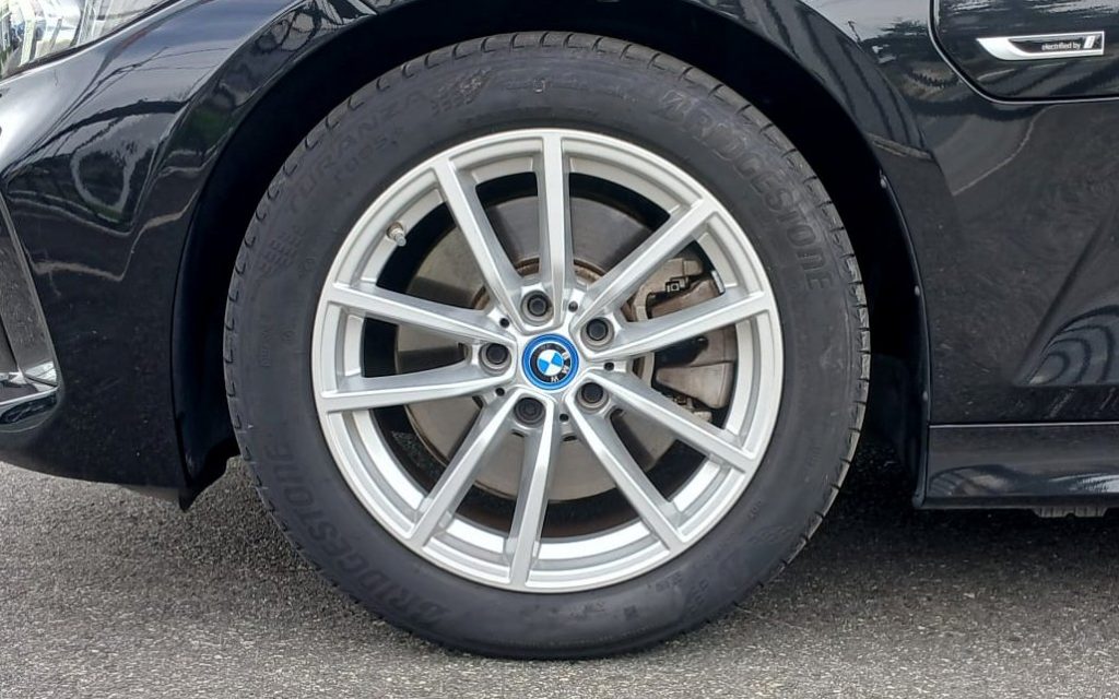 BMW 320e Touring Hybrido Plug-in