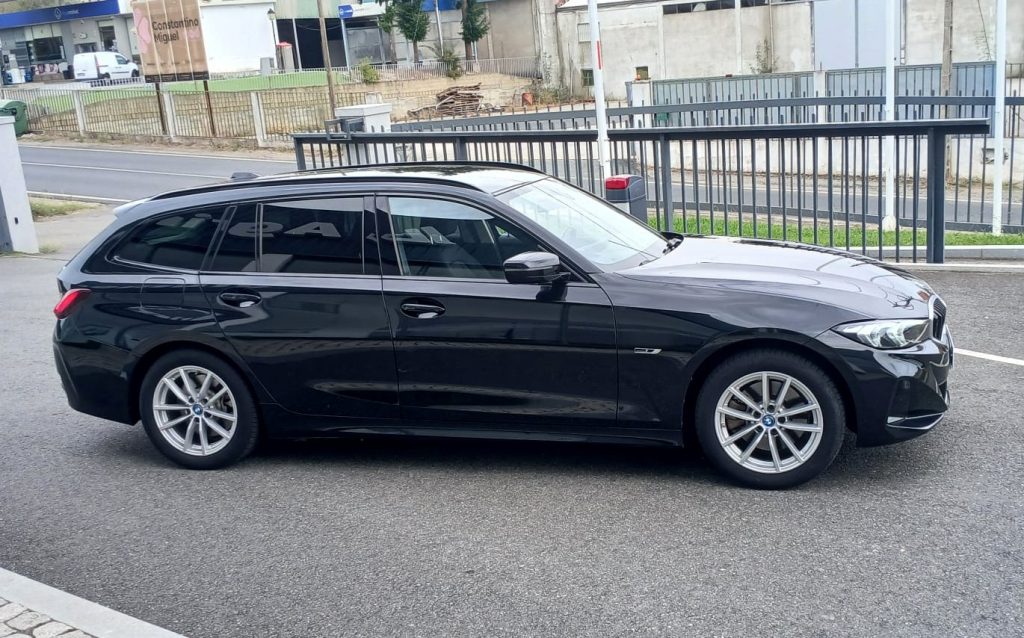 BMW 320e Touring Hybrido Plug-in