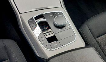 BMW 320e Touring Hybrido Plug-in cheio