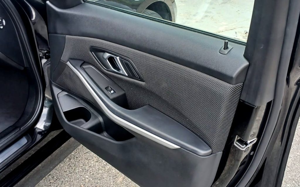 BMW 320e Touring Hybrido Plug-in
