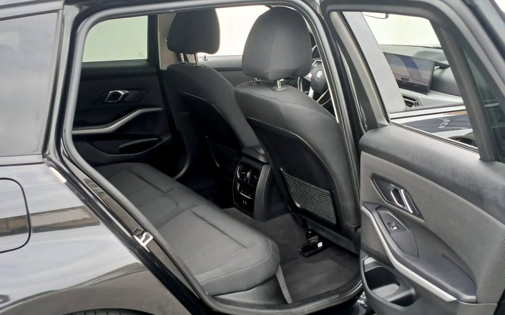 BMW 320e Touring Hybrido Plug-in