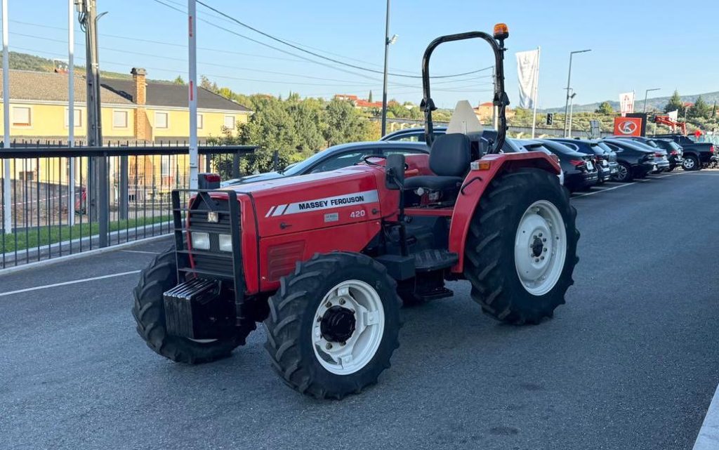 Massey-Ferguson 420 4RM