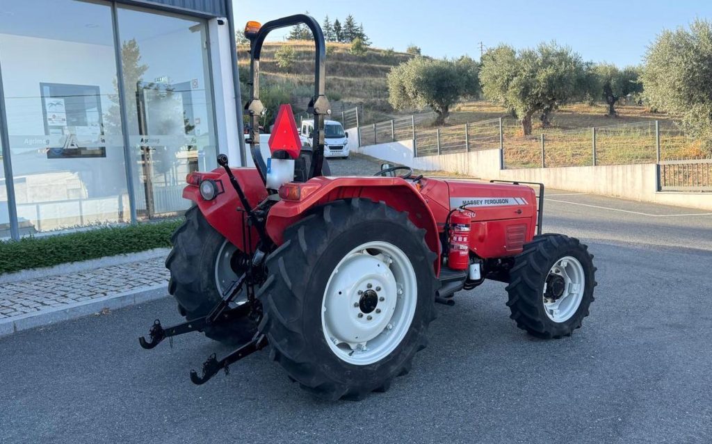 Massey-Ferguson 420 4RM