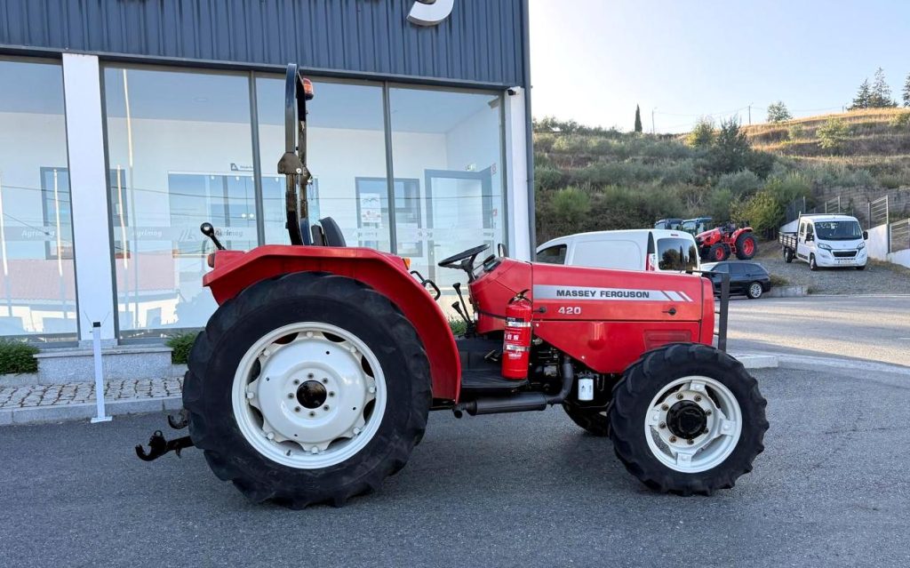 Massey-Ferguson 420 4RM