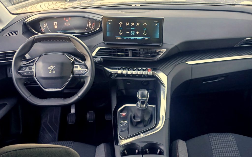 PEUGEOT 3008 1.5 BLUEHDI ACTIVE PACK