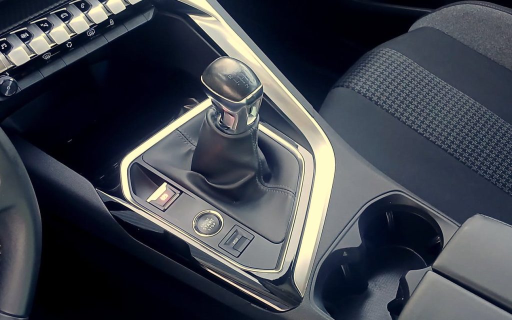 PEUGEOT 3008 1.5 BLUEHDI ACTIVE PACK