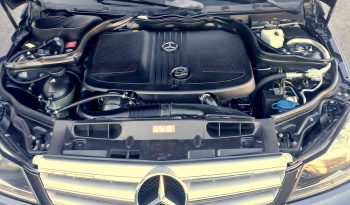 Mercedes-Benz C200 CDI Avantgarde Aut cheio