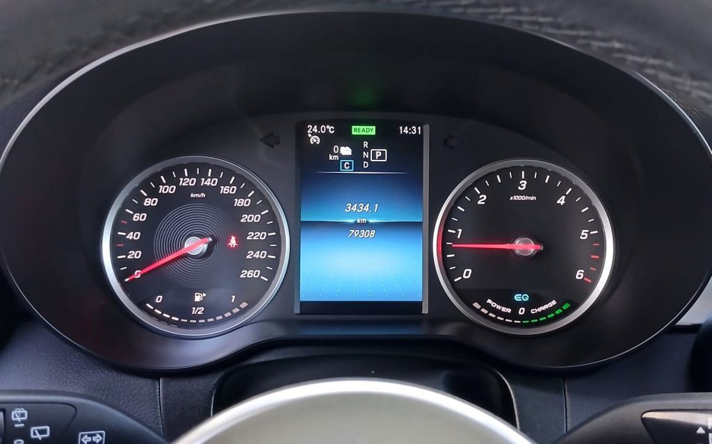 Mercedes-Benz GLC 300 deMatic