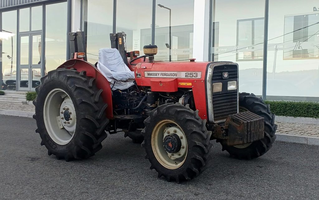 Massey-Ferguson 253 4RM