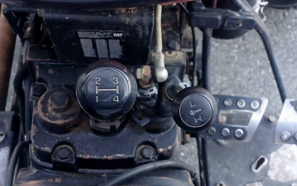 Massey-Ferguson 253 4RM